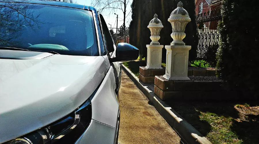 Land Rover Discovery Sport. Car Fashion &copy;&nbsp;Фото ЮГА.ру