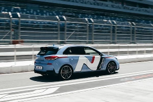 Hyundai i30N &copy;&nbsp;Фото Вадима Кочеткова