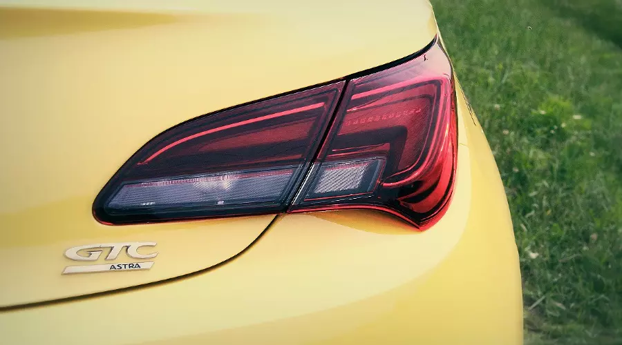 Opel Astra GTC. Спорт-купе из Рюссельсхайма &copy;&nbsp;Фото ЮГА.ру