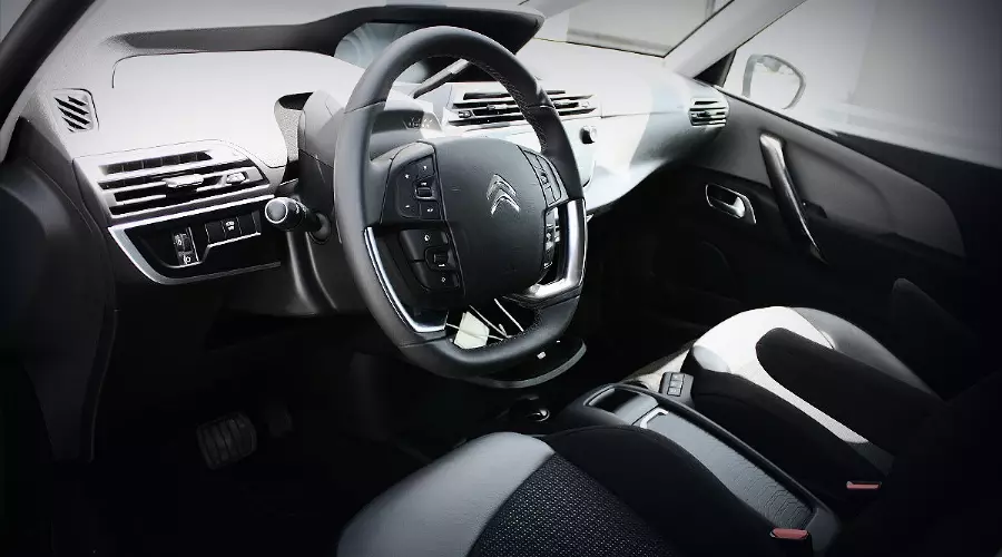 Новый Citroen C4 Picasso. Семейный комфорт по-французски &copy;&nbsp;Фото ЮГА.ру