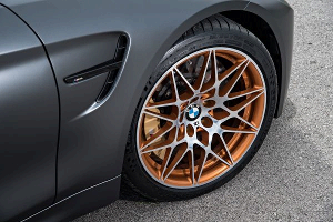 BMW Group представляет новинку - BMW M4 GTS © Фото ЮГА.ру