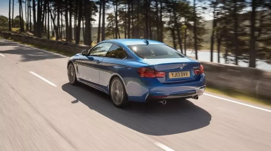 Компания BMW представила специальные версии BMW 4 серии в честь российского этапа DTM © Фото ЮГА.ру Компания BMW представила специальные версии BMW 4 серии в честь российского этапа DTM © Фото ЮГА.ру
