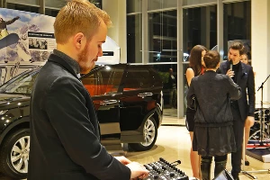 Стартовали продажи Land Rover Discovery Sport &copy;&nbsp;Фото ЮГА.ру