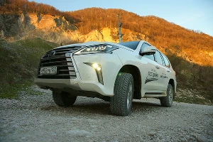 Lexus на Сочи Автодроме &copy;&nbsp;Фото ЮГА.ру
