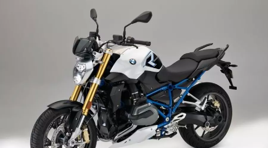 BMW Motorrad представляет новинки 2017 года © Фото ЮГА.ру BMW Motorrad представляет новинки 2017 года © Фото ЮГА.ру