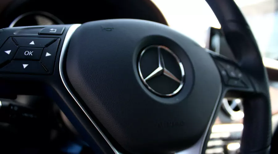 Mercedes-Benz &copy;&nbsp;Фото Евгения Мельченко, Юга.ру