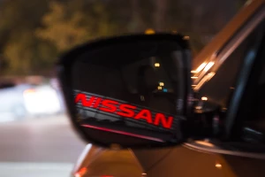 Ночной Nissan Murano в ассортименте &copy;&nbsp;Фото Евгения Мельченко, Юга.ру
