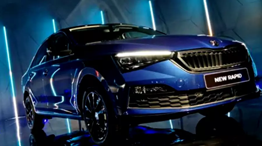 Новый Skoda Rapid &copy;&nbsp;Скриншот трансляции Андрея Макарова