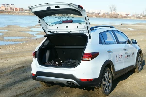 Kia Rio X-Line &copy;&nbsp;Фото Евгения Мельченко, Юга.ру