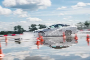 Компания Continental представила и испытала новую шину SportContact 6 &copy;&nbsp;Фото ЮГА.ру