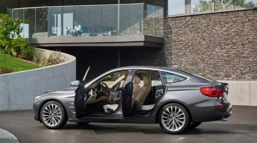 Новый BMW 3-Series Gran Turismo 2016 © Фото ЮГА.ру Новый BMW 3-Series Gran Turismo 2016 © Фото ЮГА.ру