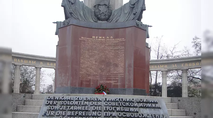 Рождественская Европа на колесах Skoda Rapid. Часть 2 &copy;&nbsp;Фото ЮГА.ру