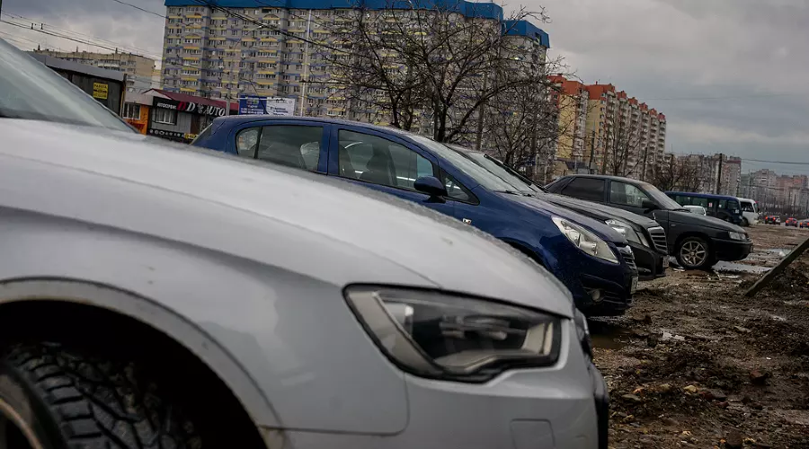 Авторынок имеет свои законы &copy;&nbsp;Фото Евгения Мельченко, Юга.ру