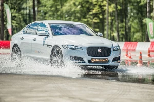 Компания Continental представила и испытала новую шину SportContact 6 &copy;&nbsp;Фото ЮГА.ру