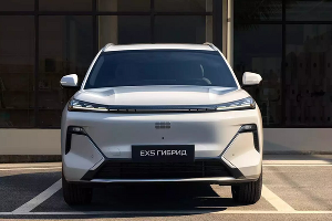 Geely EX5 в версии EM-R &copy;&nbsp;Фото: За рулем