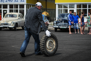 Выставка ретро-автомобилей под Краснодаром © Елена Синеок, ЮГА.ру