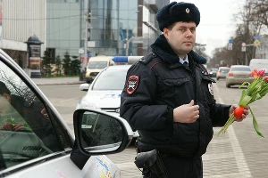 В Краснодаре состоялся праздничный «Цветочный патруль» &copy;&nbsp;Фото Евгения Мельченко, Юга.ру