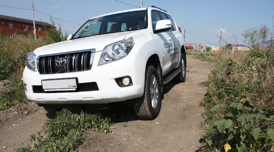 Land Cruiser Prado &copy;&nbsp;Фото ЮГА.ру