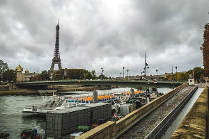 Что касается Парижа, то стоит. Цветет и пахнет &copy;&nbsp;Фото Евгения Мельченко, Юга.ру