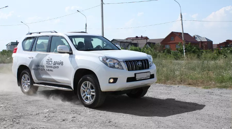 Land Cruiser Prado &copy;&nbsp;Фото ЮГА.ру