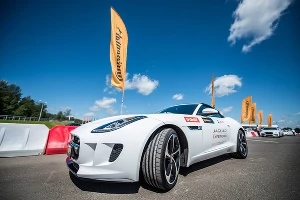 Компания Continental представила и испытала новую шину SportContact 6 &copy;&nbsp;Фото ЮГА.ру
