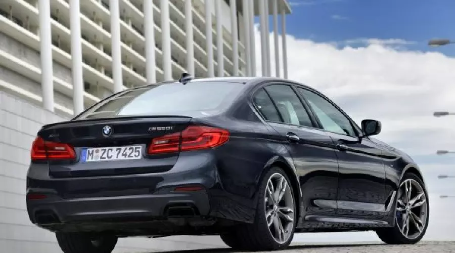 BMW представил новую версию «пятерки» M Performance &copy;&nbsp;Фото ЮГА.ру