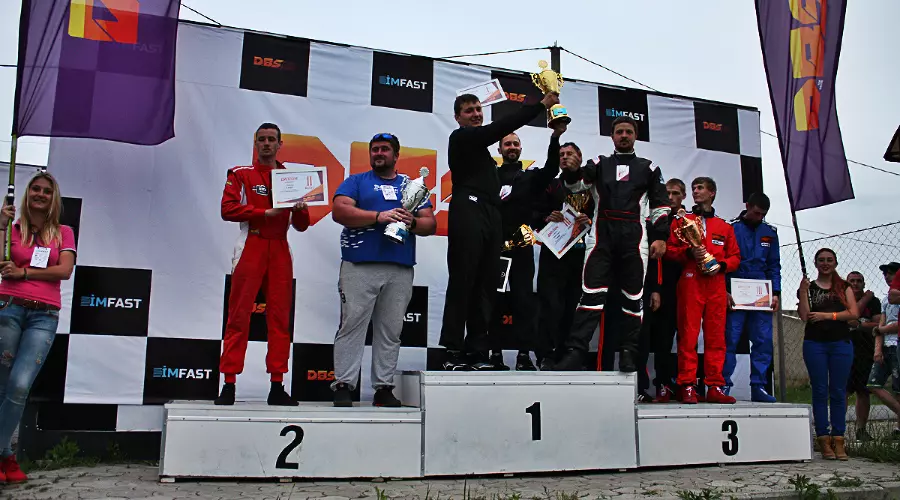 Первый этап чемпионата "Drift Battle Series" в Усть-Лабинске &copy;&nbsp;Фото ЮГА.ру