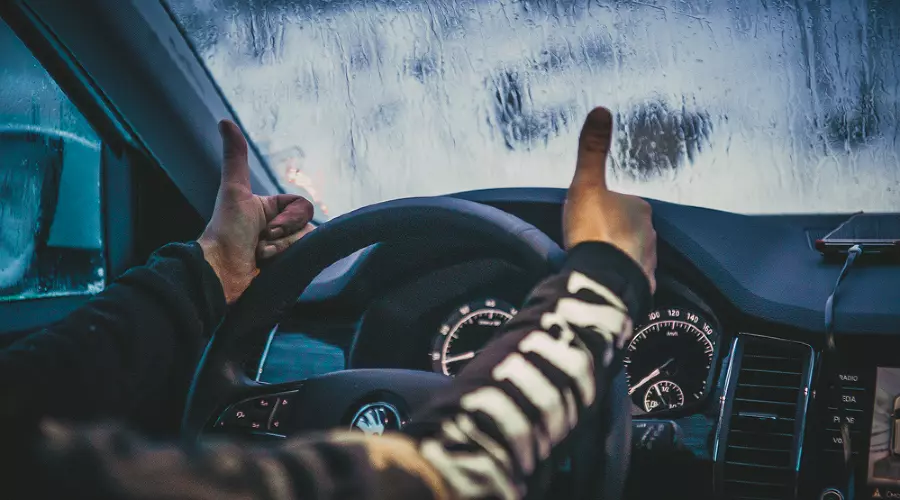 За рулем автомобиля &copy;&nbsp;Юга.ру