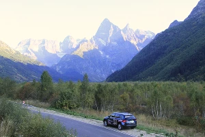 «Что видел Kodiaq» в горах Северного Кавказа &copy;&nbsp;Фото Заира Гамидова, Юга.ру