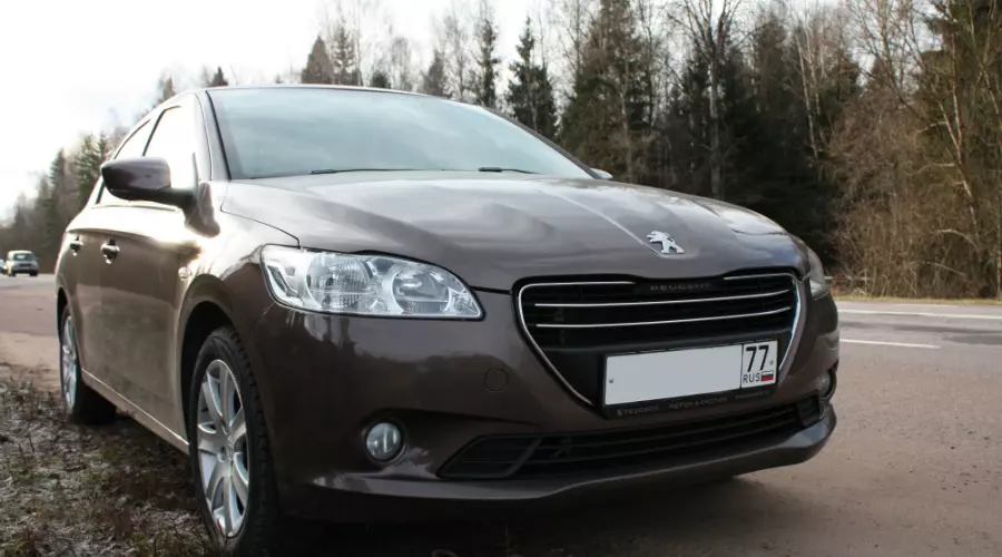 Peugeot 301. Углич &copy;&nbsp;Фото ЮГА.ру