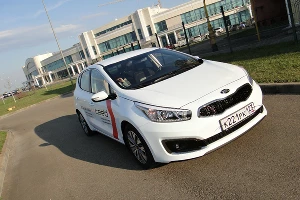 Тест-драйв нового Kia Cee'd 2016 года &copy;&nbsp;Фото ЮГА.ру