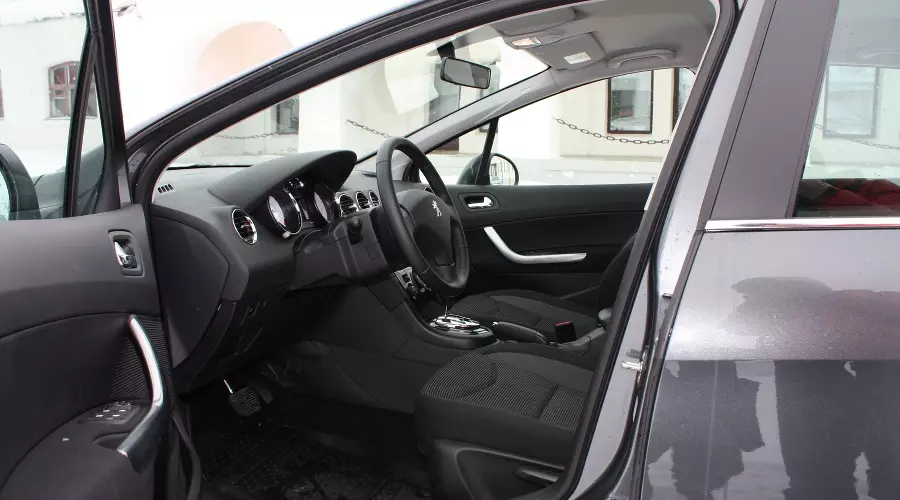 пежо03 &copy;&nbsp;Фото ЮГА.ру