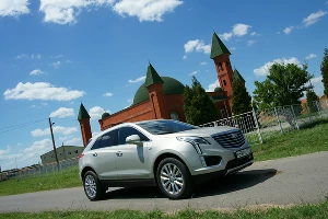 Cadillac XT5. Не Escalade, но ростом вышел &copy;&nbsp;Фото Евгения Мельченко, Юга.ру