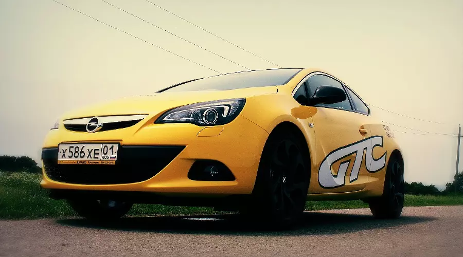 Opel Astra GTC. Спорт-купе из Рюссельсхайма &copy;&nbsp;Фото ЮГА.ру