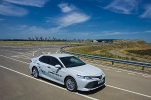 Новая Toyota Camry &copy;&nbsp;Фото Евгения Мельченко, Юга.ру