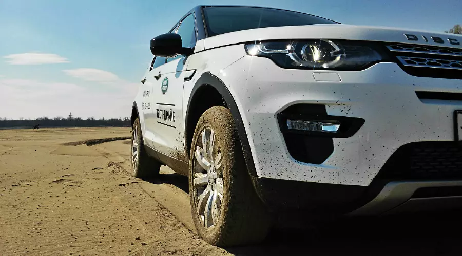 Land Rover Discovery Sport. Car Fashion &copy;&nbsp;Фото ЮГА.ру