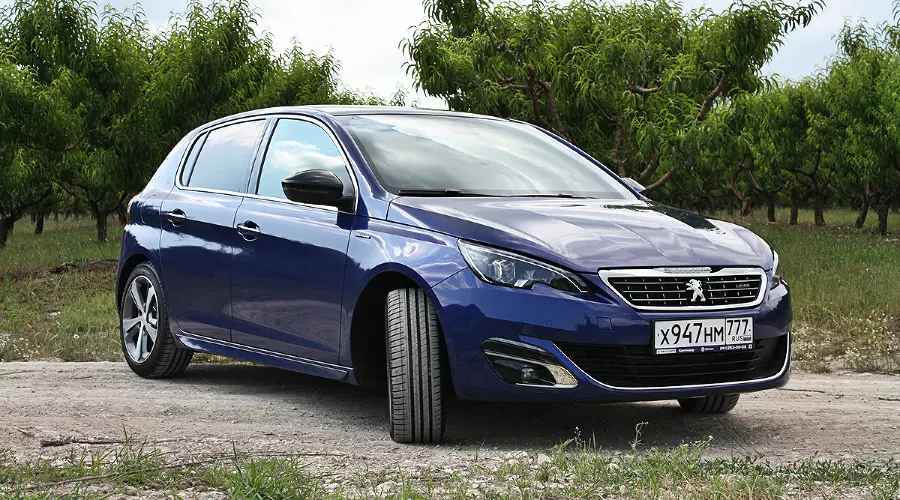 Peugeot 308 GT Line. Форсированый лев пришел в Россию &copy;&nbsp;Фото ЮГА.ру