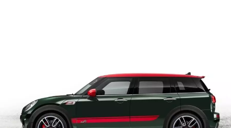 Новый MINI John Cooper Works Clubman © Фото ЮГА.ру Новый MINI John Cooper Works Clubman © Фото ЮГА.ру