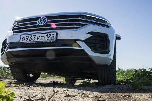 Новое поколение Volkswagen Touareg &copy;&nbsp;Фото Евгения Мельченко, Юга.ру