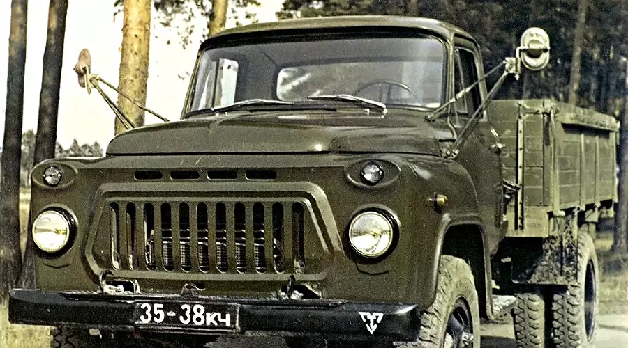 ГАЗ-52  &copy;&nbsp;Фото ЮГА.ру