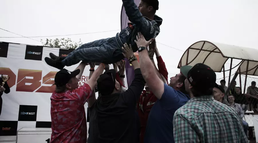 Первый этап чемпионата "Drift Battle Series" в Усть-Лабинске &copy;&nbsp;Фото ЮГА.ру