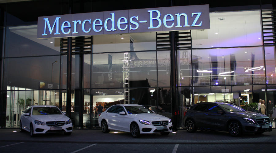 В Краснодаре открылся новый дилерский центр Mercedes-Benz © Фото ЮГА.ру