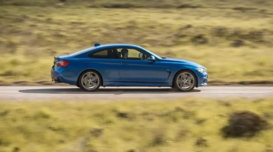 Компания BMW представила специальные версии BMW 4 серии в честь российского этапа DTM © Фото ЮГА.ру Компания BMW представила специальные версии BMW 4 серии в честь российского этапа DTM © Фото ЮГА.ру