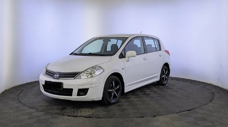 Nissan Tiida I &copy;&nbsp;Фото: Секреты перекупа