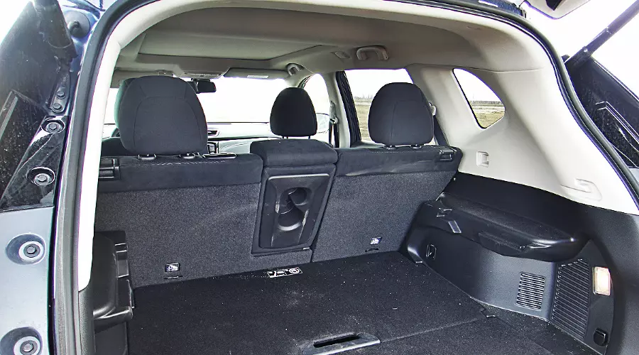 Новый Nissan X-Trail. Традициям вопреки &copy;&nbsp;Фото ЮГА.ру