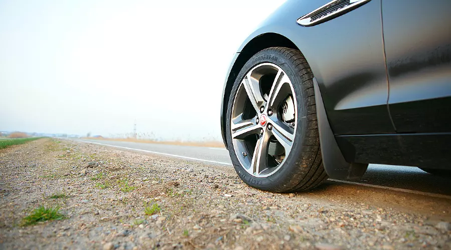 Тест-драйв нового Jaguar XF 2016 модельного года © Фото ЮГА.ру Тест-драйв нового Jaguar XF 2016 модельного года © Фото ЮГА.ру