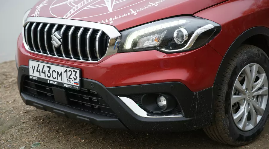 Тест-драйв Suzuki SX4. Обновленный вариант 2016 – 2017 года &copy;&nbsp;Фото ЮГА.ру