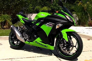 Kawasaki EX300b Ninja &copy;&nbsp;Скриншот видео канала Tampaharleygroup на YouTube