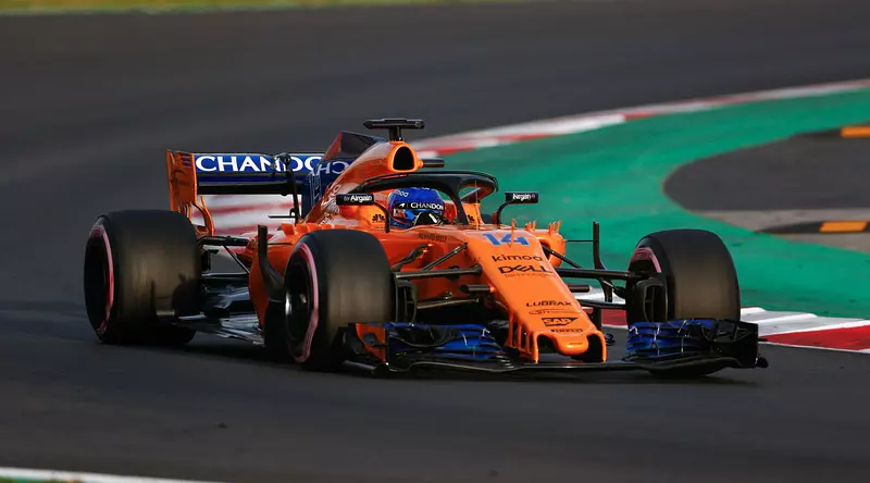 Традиционные цвета McLaren в предстоящем сезоне, несомненно, разбавят палитру