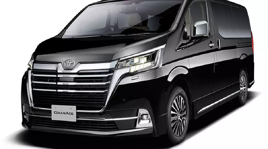 Минивэн Granace © Фото autohome.com.cn Минивэн Granace © Фото autohome.com.cn